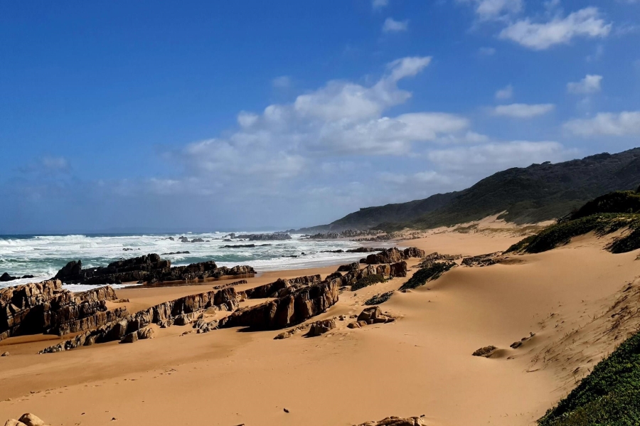4 Bedroom Property for Sale in Fynbosstrand Western Cape